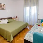 With Parking Space Nin, Zadar - 11900 アパート