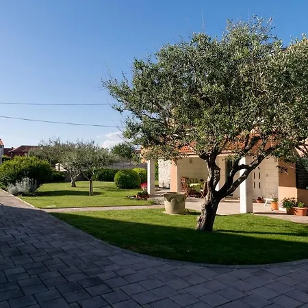 With Parking Space Nin, Zadar - 11900 * ニン