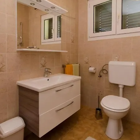 Apartmán With A Parking Space Nin, Zadar - 11900 Nin